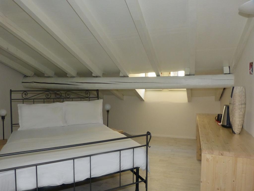 Fontana Rooms Lake Como 部屋 写真